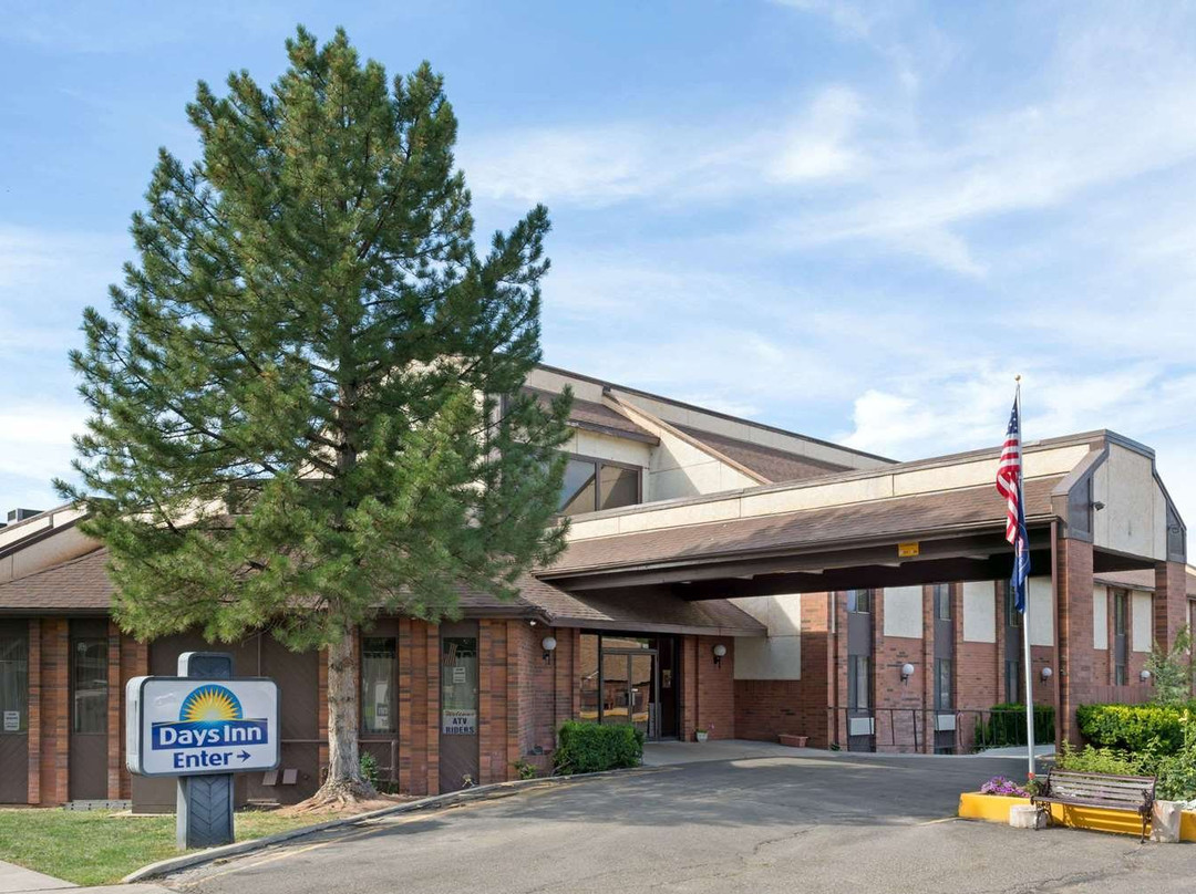 Ramada by Wyndham主图