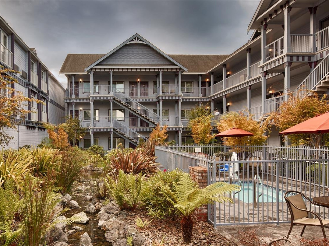 贝斯维斯特星海假日酒店主图