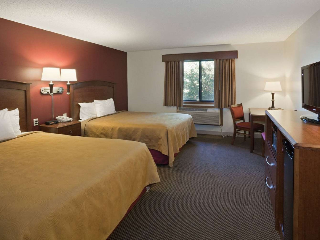 AmericInn by Wyndham Mitchell主图