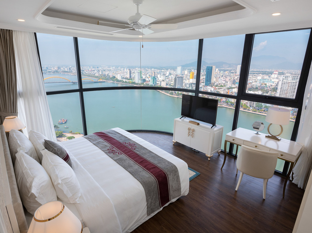 Melia Vinpearl Danang Riverfront主图