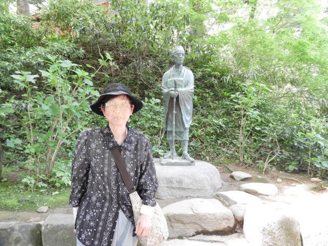 Matsuo Basho Statue-平泉町必去景点