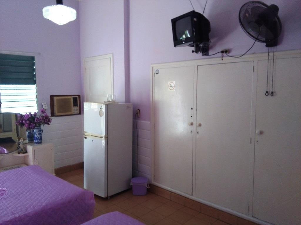 Hostal La Caridad主图