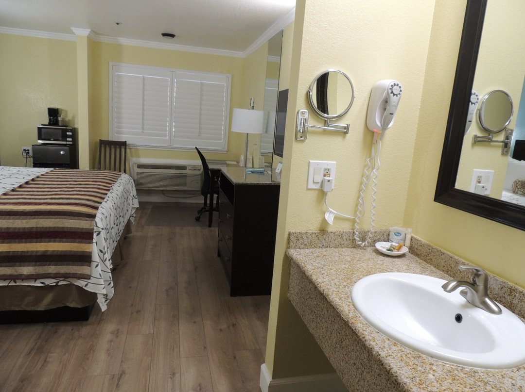 雷德伍德城太平洋旅馆主图