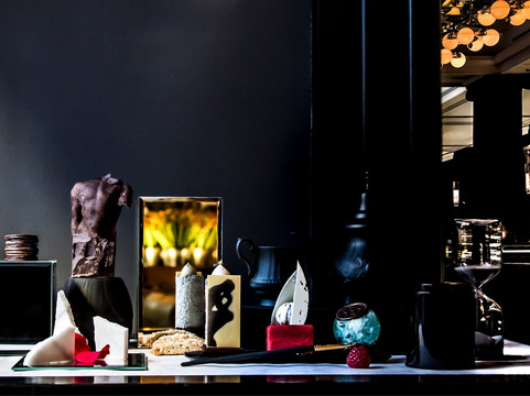 伦敦瑰丽酒店主图