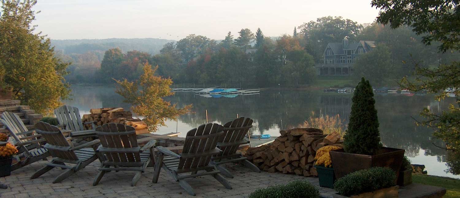 Lake Pointe Inn-官方