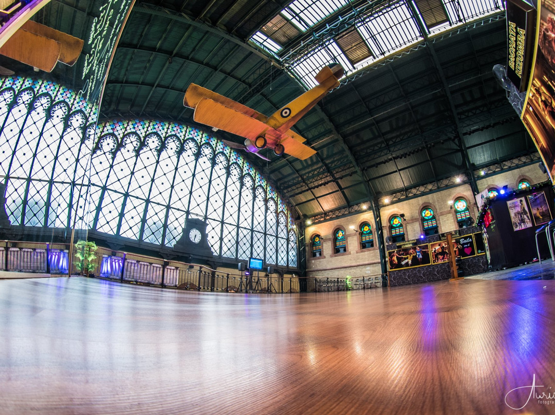 Los Reyes del Mambo-塞维利亚必去景点