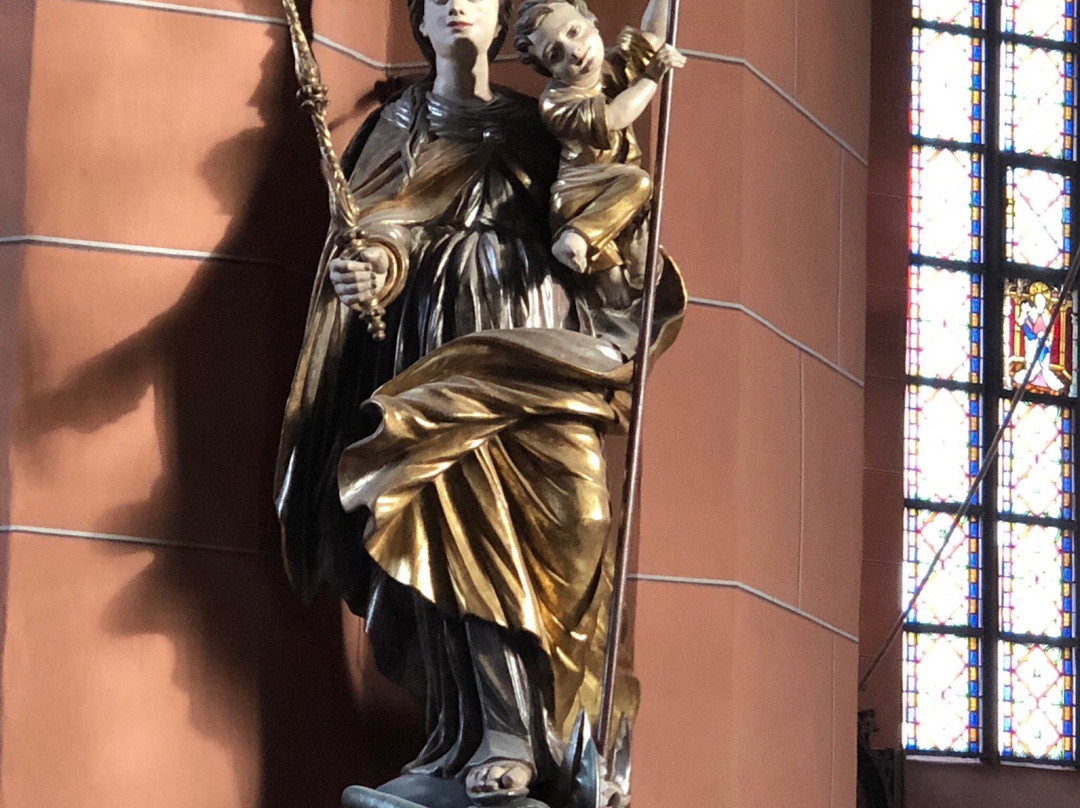St. Ursula Kirche-Oberursel (Taunus)必去景点