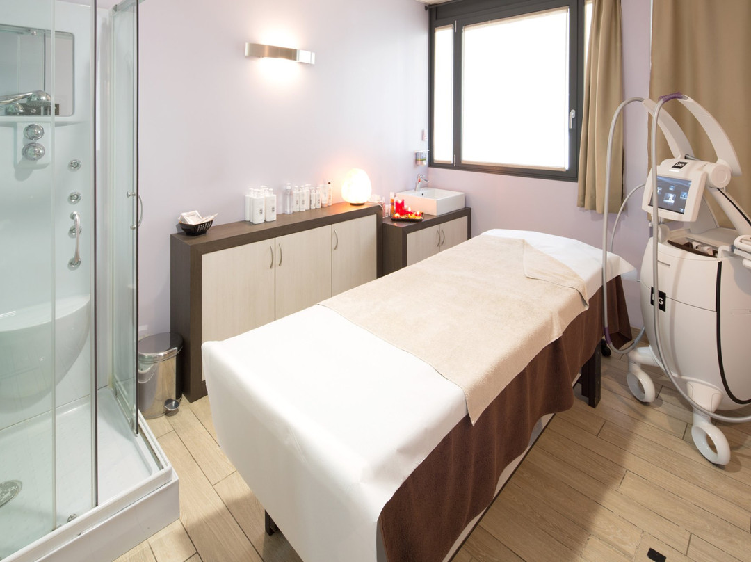 NaturalSkin Estetica Solarium Spa-Porretta Terme必去景点
