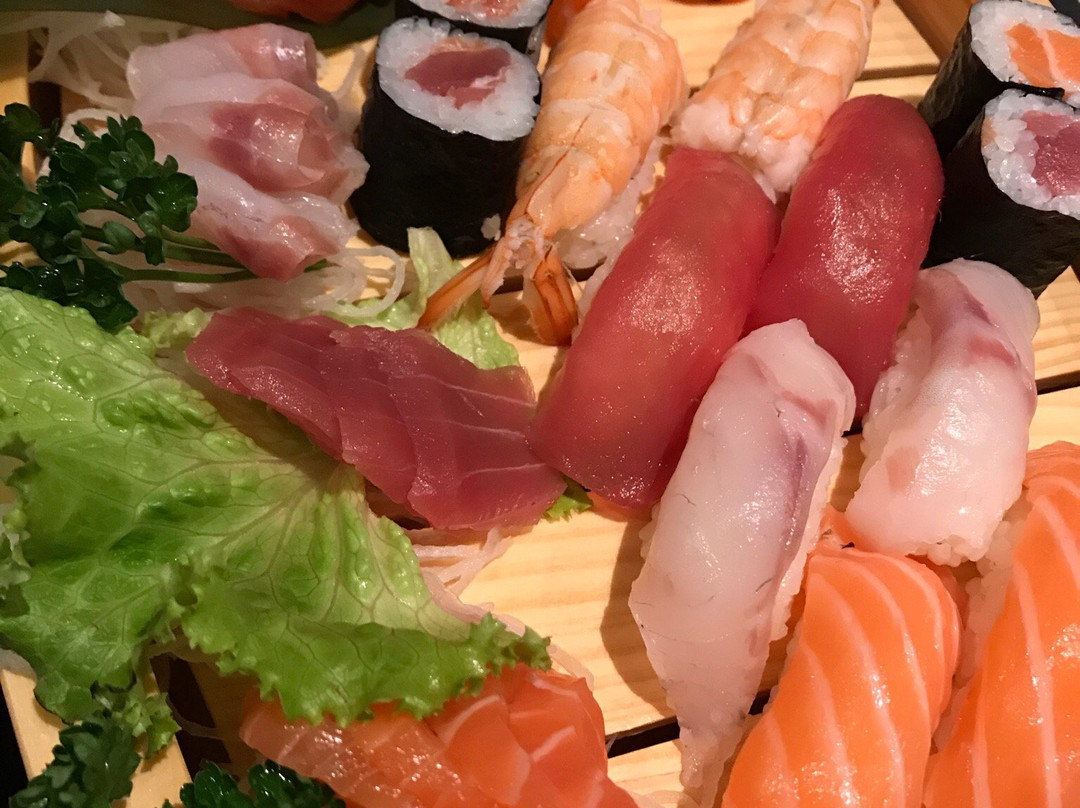 Yaki Sushi Fusion Restaurant