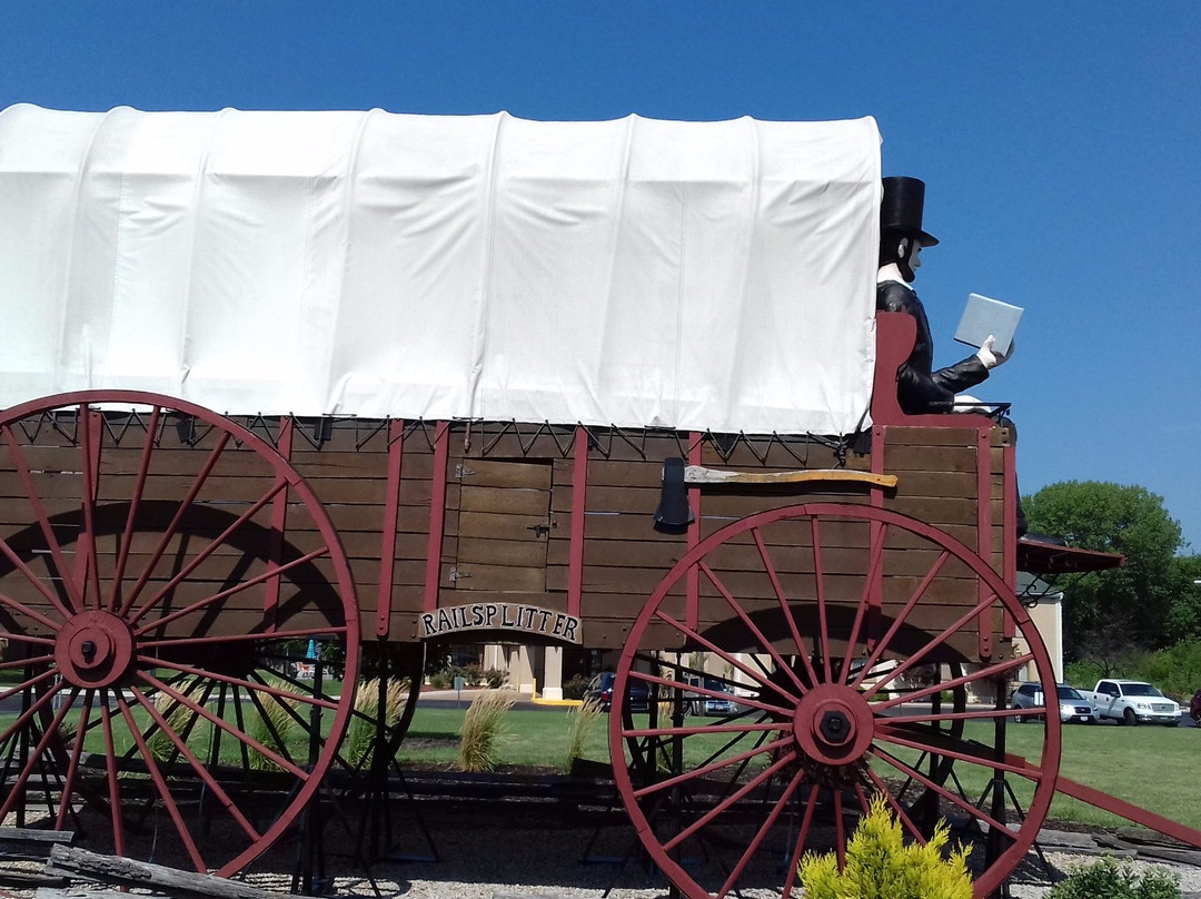 Railsplitter Covered Wagon-Lincoln必去景点