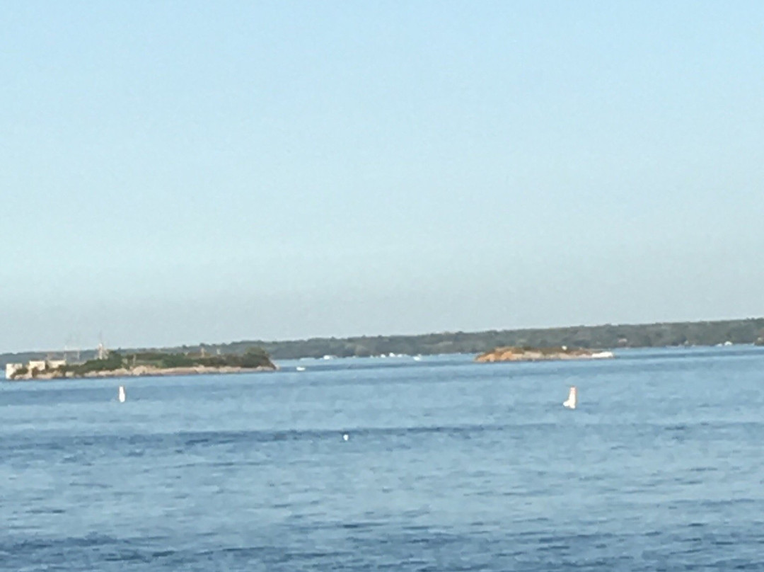 1000 Islands & Seaway Cruises景点图片