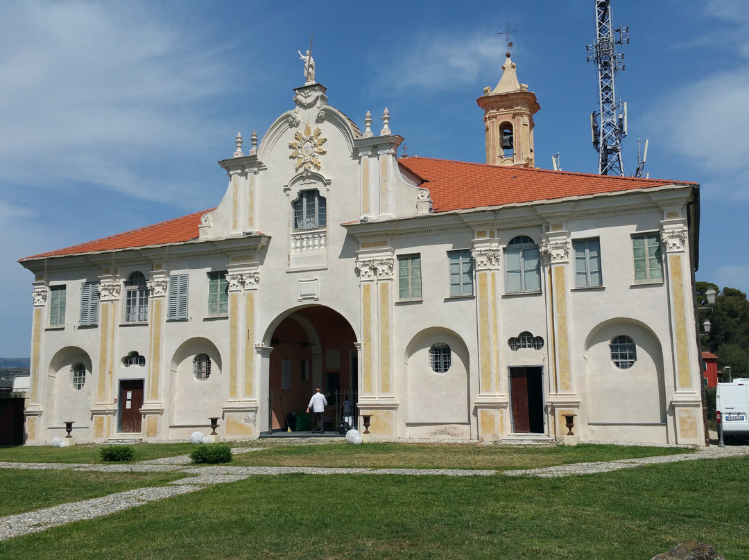 Santuario Monte Calvario-因佩里亚必去景点