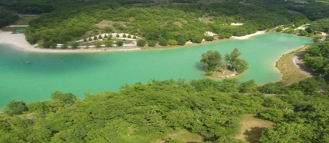 Montaigu Plage景点图片