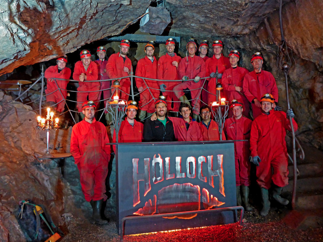 Hoelloch Caves-Muotathal必去景点