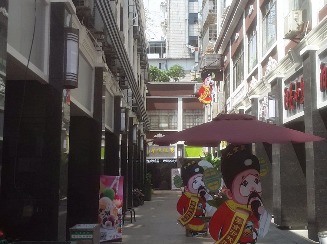 赣州中联商城-赣州市必去景点