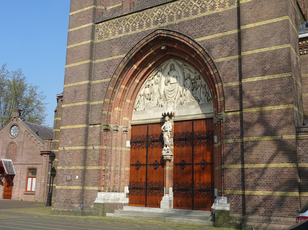 Sint- Vituskerk景点图片