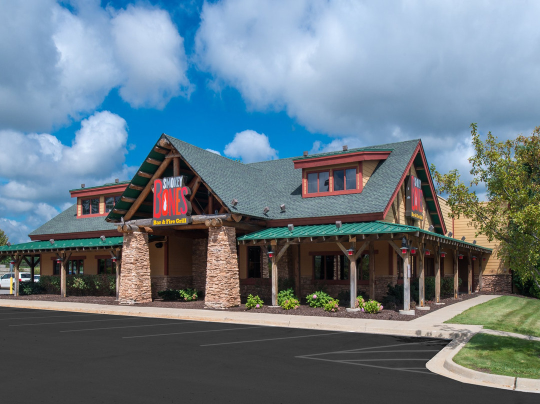 Eastwood Towne Center-兰辛必去景点