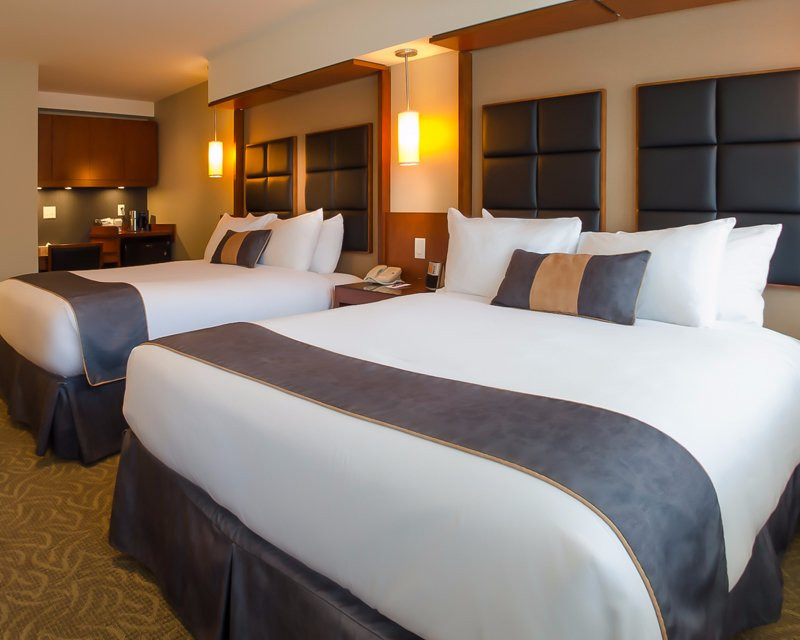Hotel Penticton, Ascend Hotel Collection