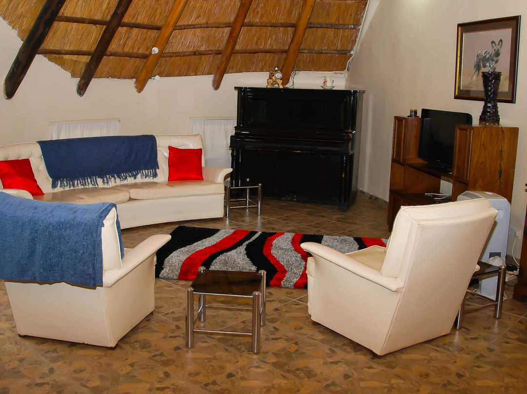 Dema Villa Guest Lodge and B&B主图