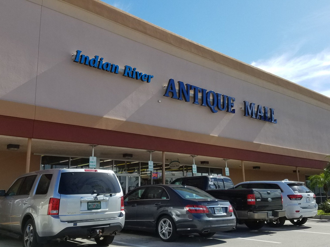 Indian River Antique Mall景点图片