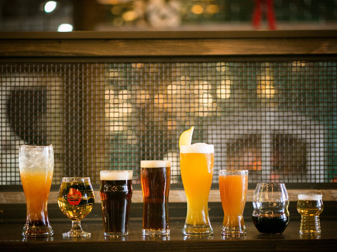 Last Chance Pub & Cider Mill