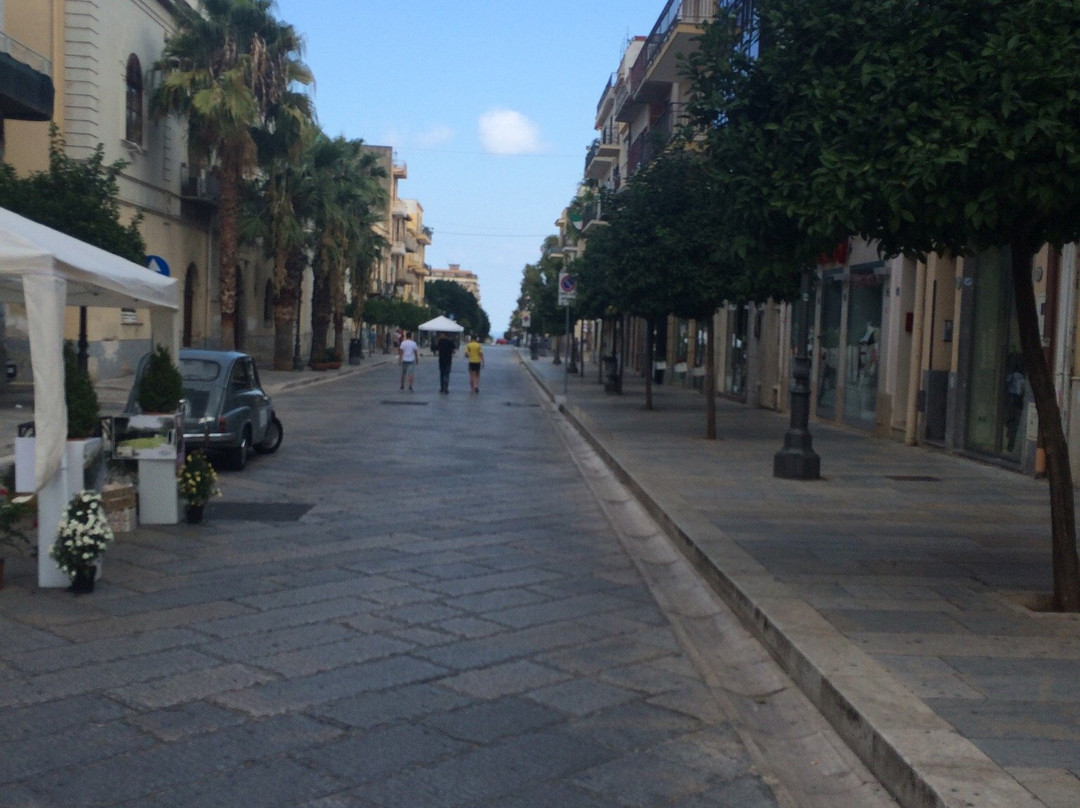 Corso Umberto I景点图片