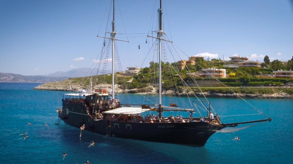 Cretan Daily Cruises - Souda Bay景点图片