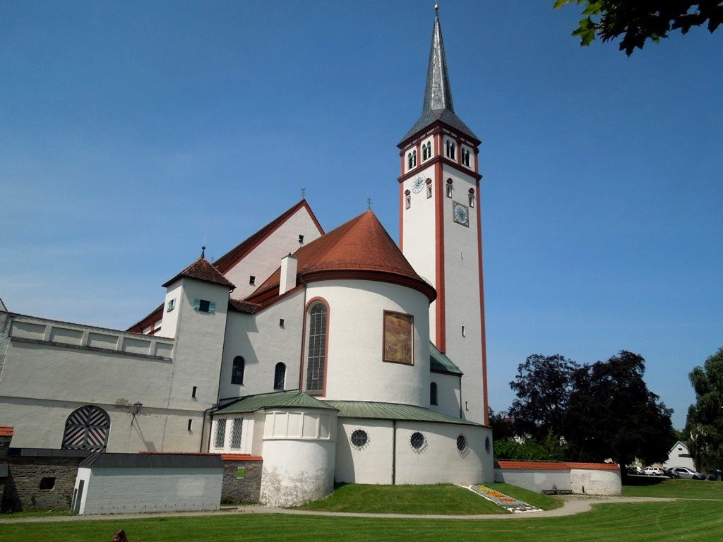 Pfarrkirche St. Stephan景点图片