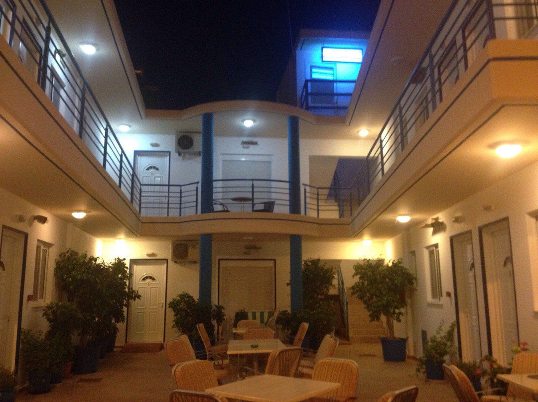 Acapulco Apartments