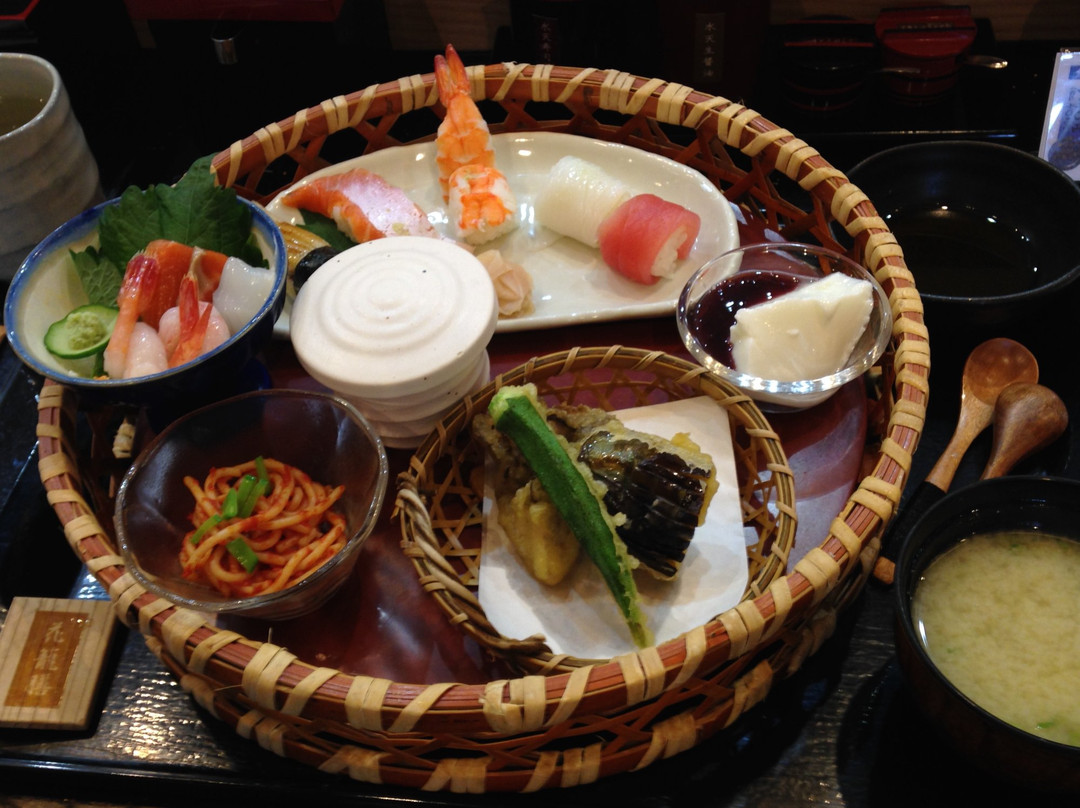 水天 別府 山の手店