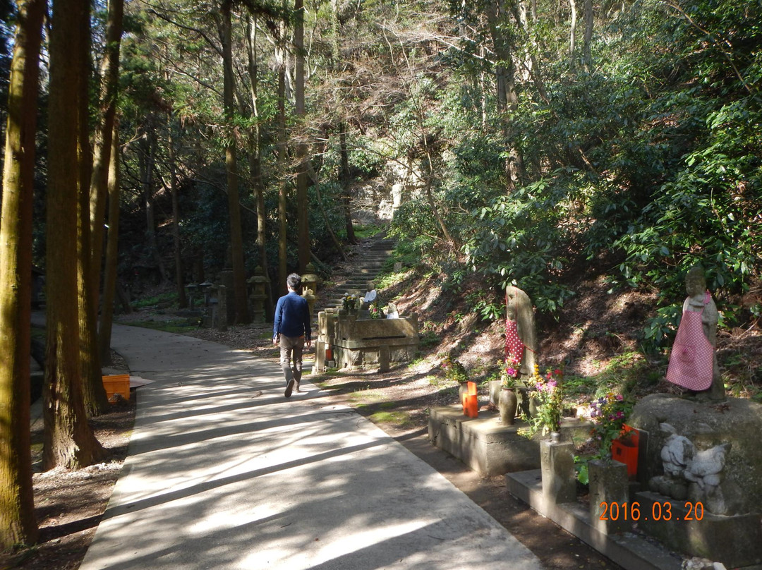 Iwaya-ji Temple景点图片