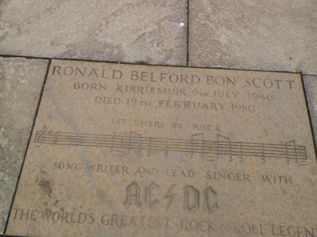 Bon Scott Plaque-Kirriemuir必去景点