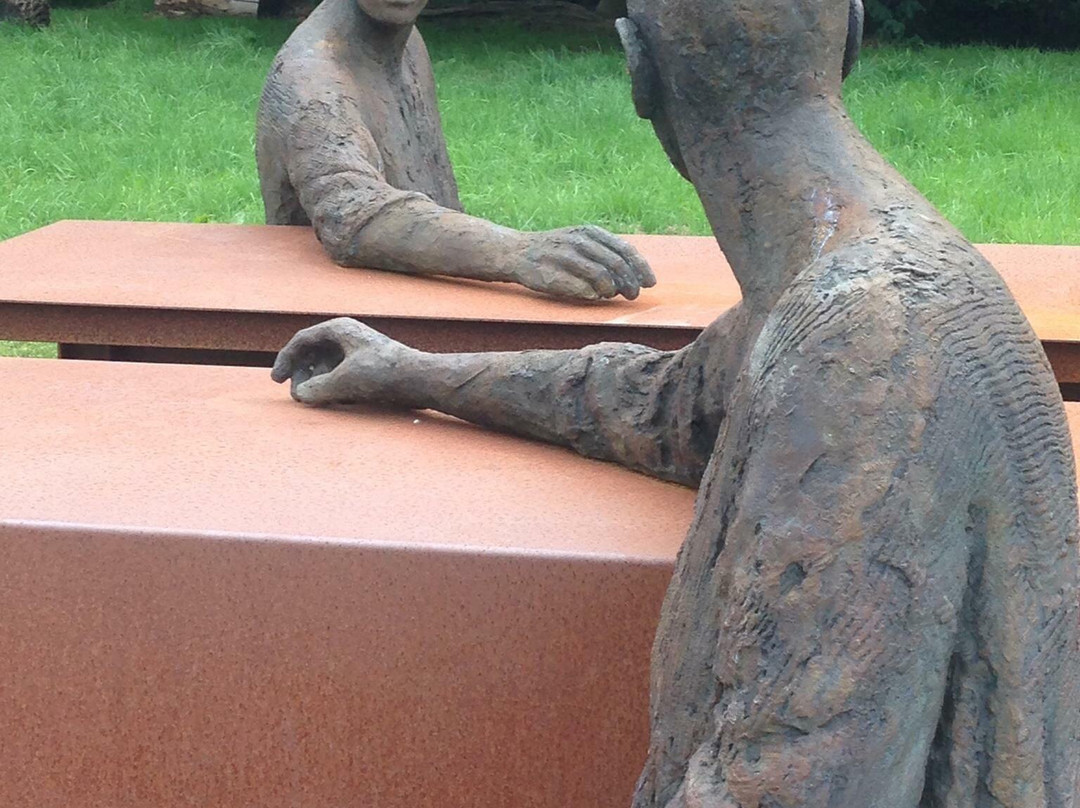 Skulpturenpark Niederhochstadt景点图片