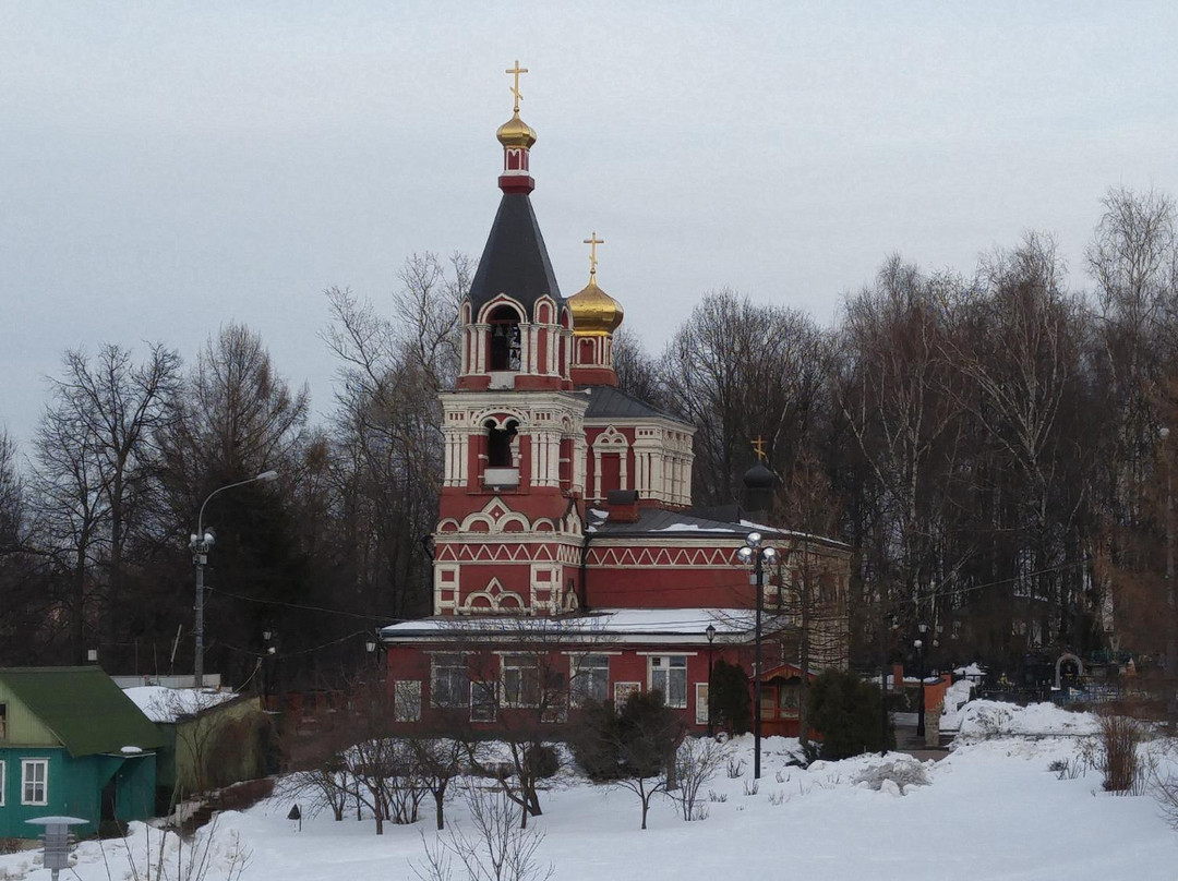 Bobrovo旅游景点-Church of the Holy Martyr Paraskeva