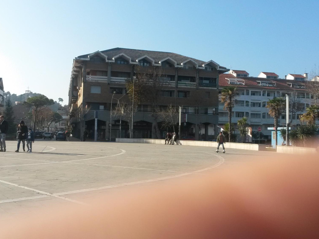 Piazza Adriatico景点图片