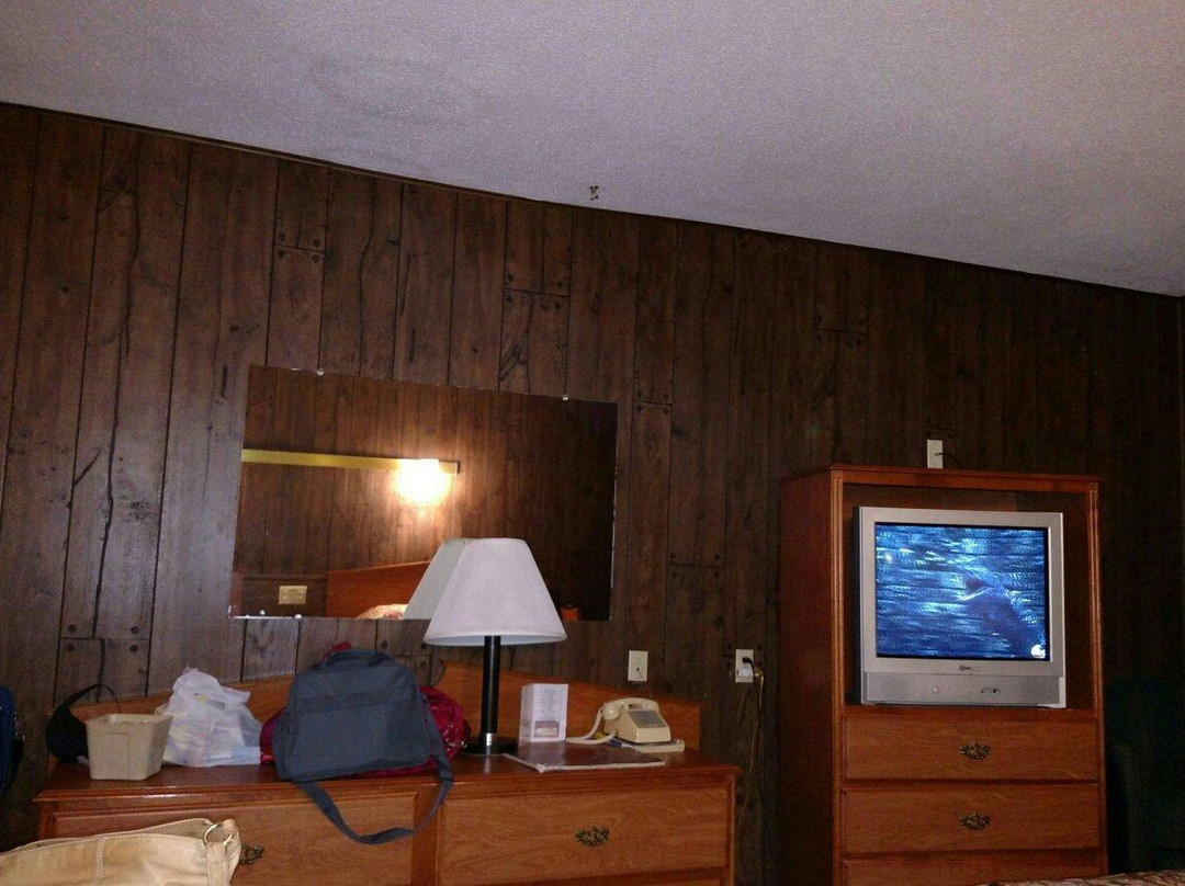 Hutch's Motel/Cafe主图