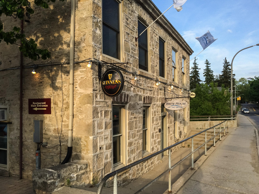 Fergus餐馆和美食-Brewhouse On The Grand