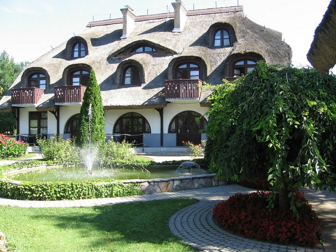 霍尔托巴吉酒店住宿-Gasthof Laci Betyar