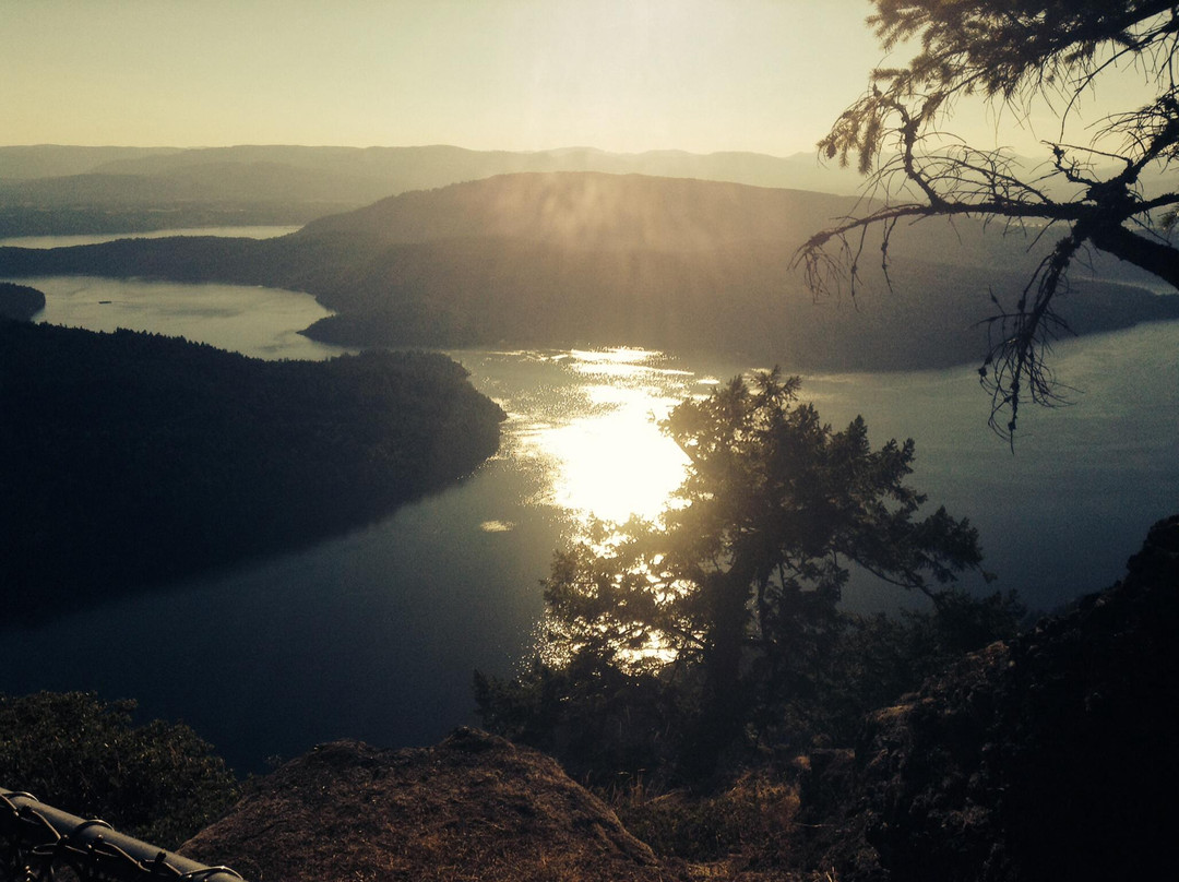 Mount Maxwell Provincial Park景点图片