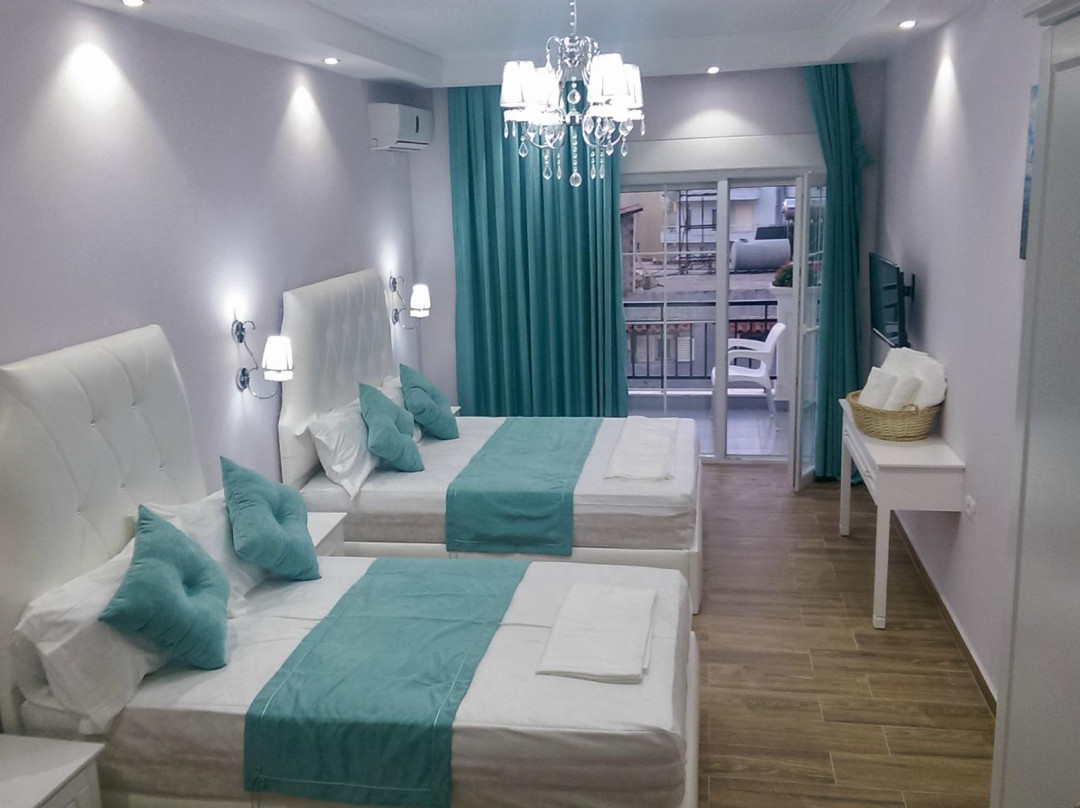 Finiq酒店住宿-Hotel Flower Residence