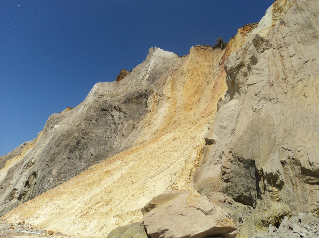 Alum Bay Glass
