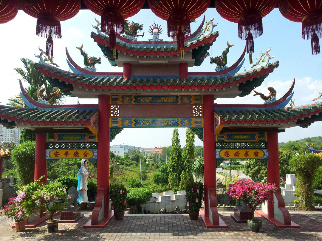 Wan Loong Chinese Temple-波德申必去景点