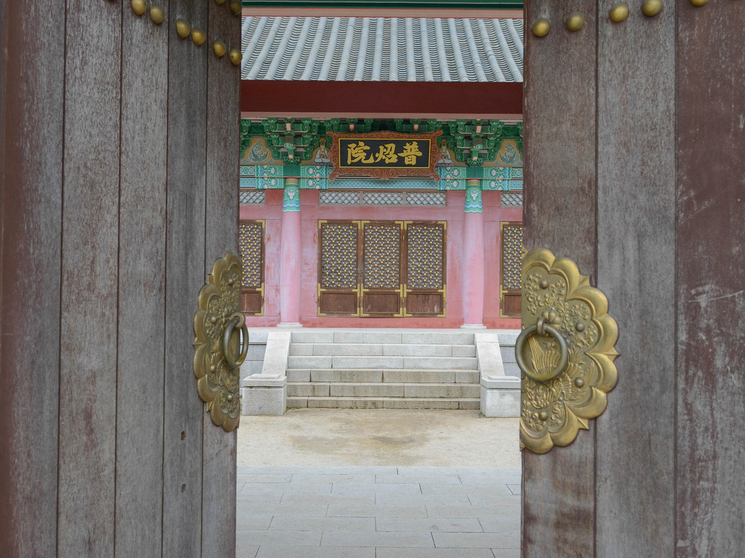Ryongtongsa Temple景点图片
