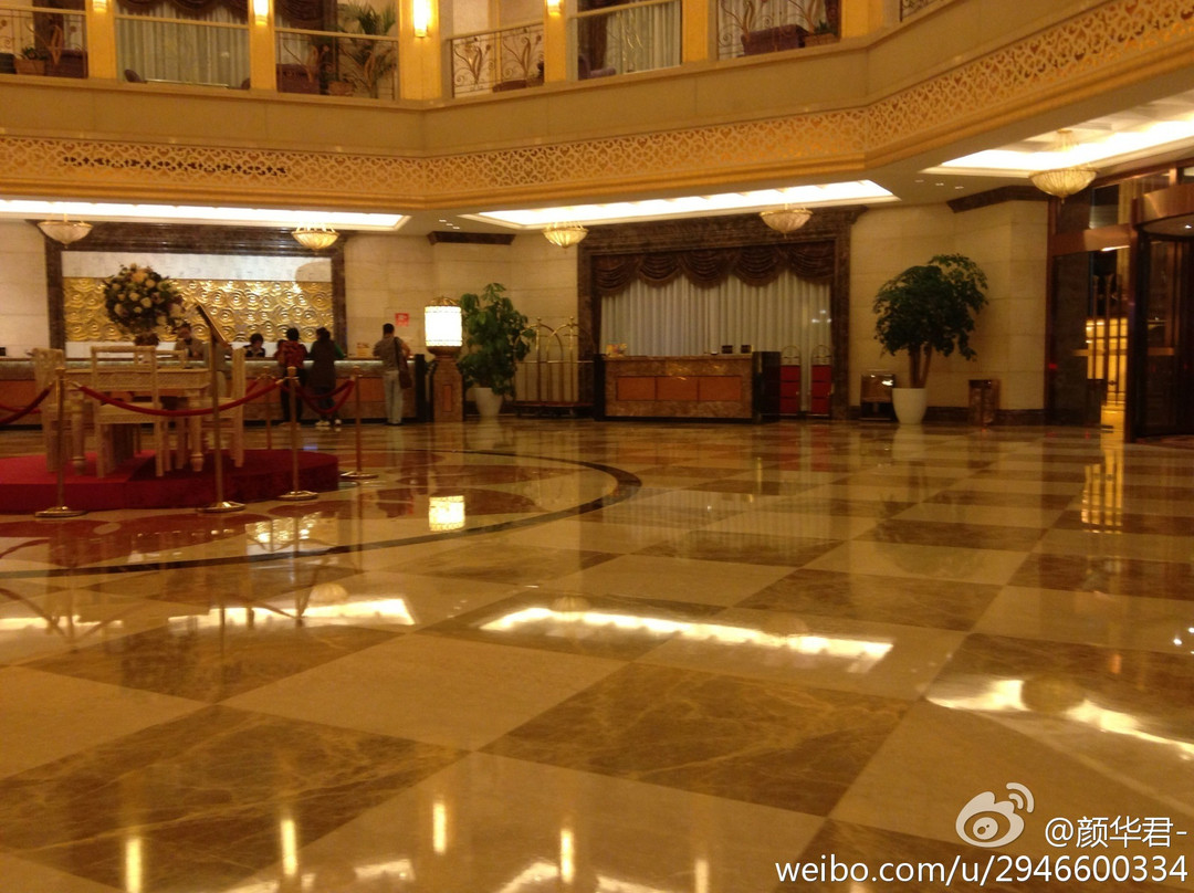 宝辉大酒店主图