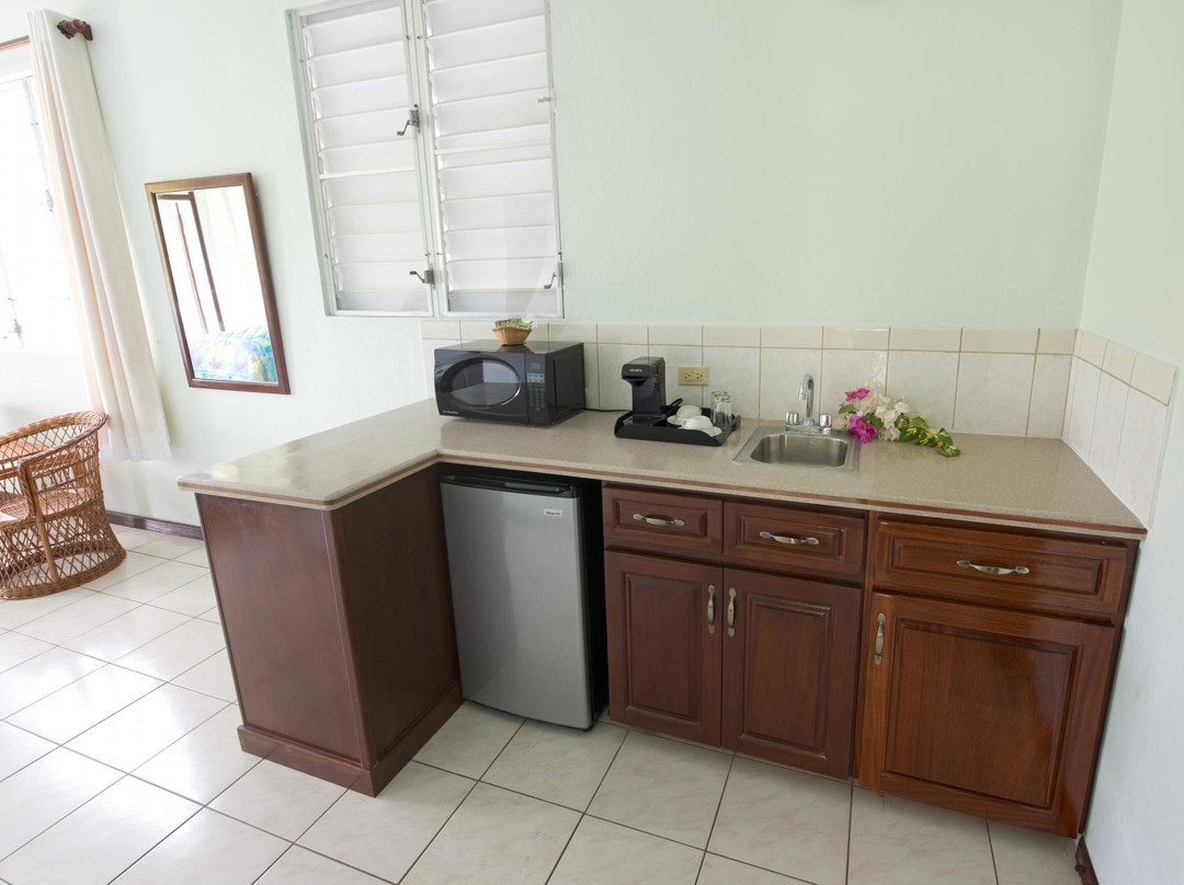 Sea View Hotel主图