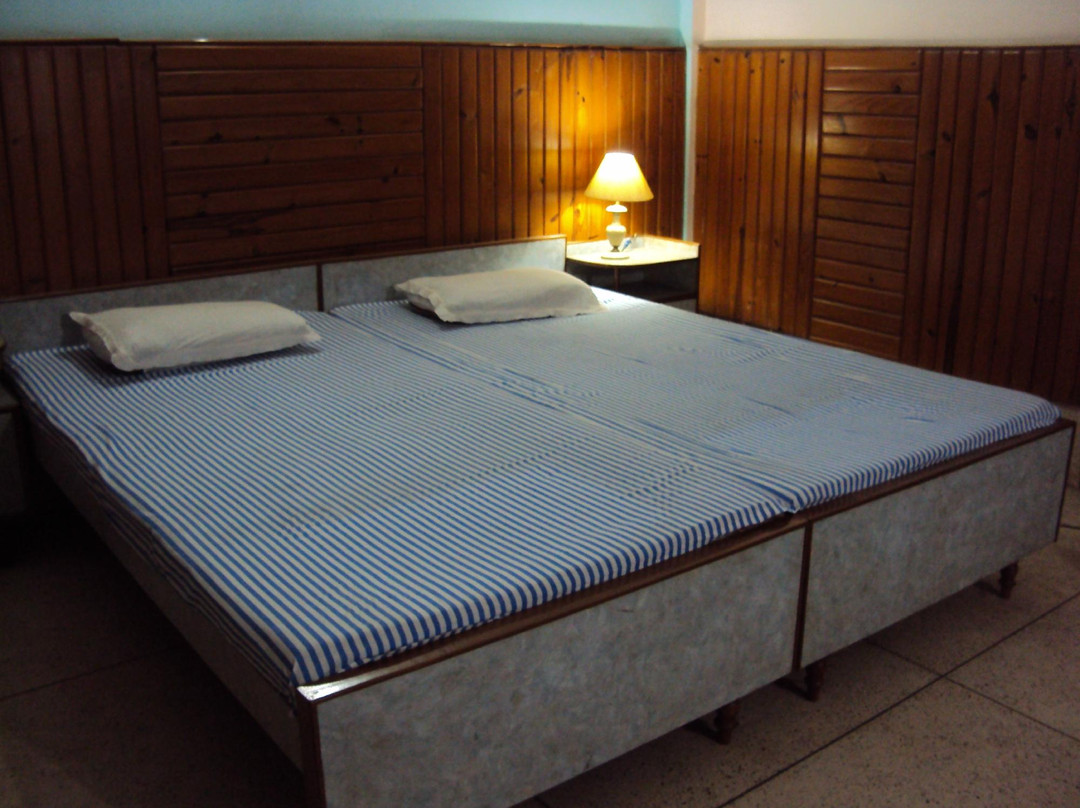 Monalisa Hotel主图