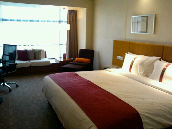 中环假日酒店主图