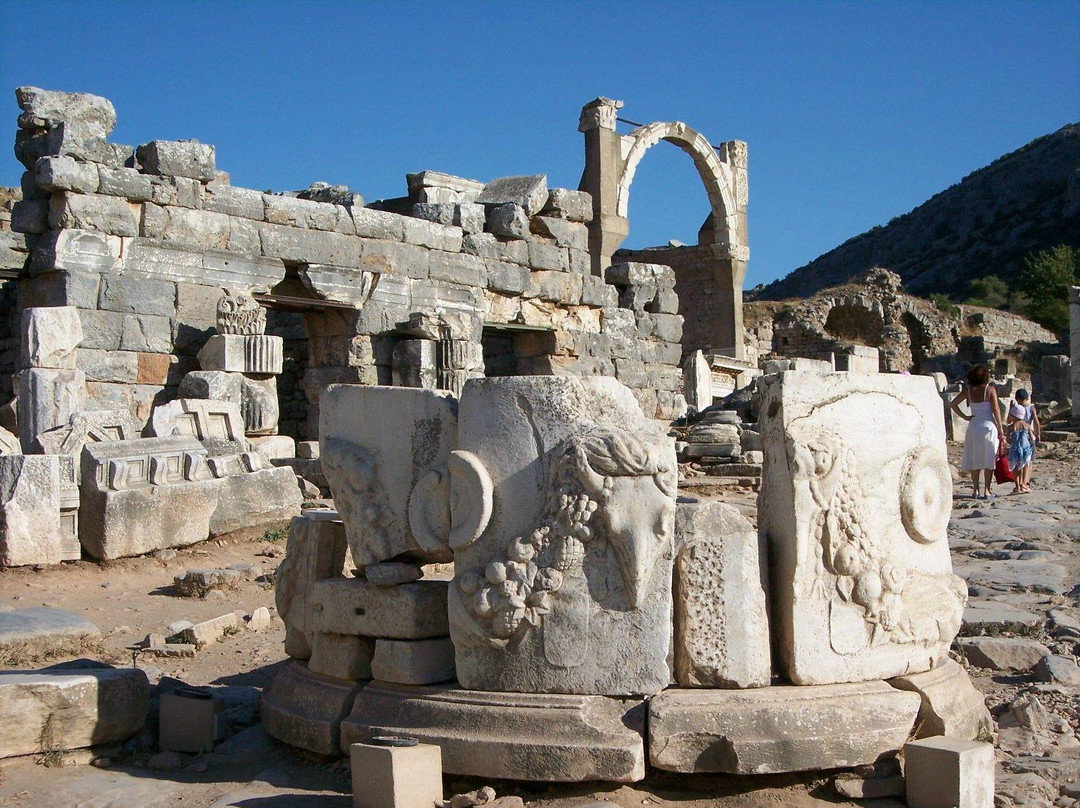 About Ephesus Tours-塞尔丘克必去景点