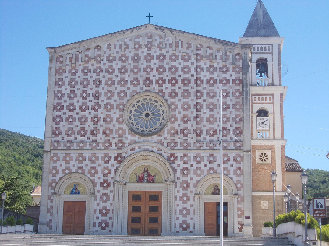 Santuario del Volto Santo景点图片