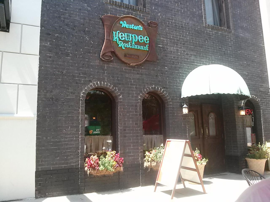 Weston's Kewpee Sandwich Shop